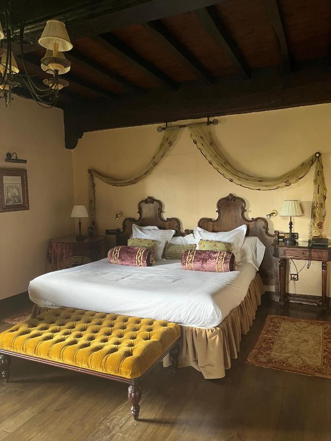 Palacio De Cutre La Goleta  Buitenkant foto